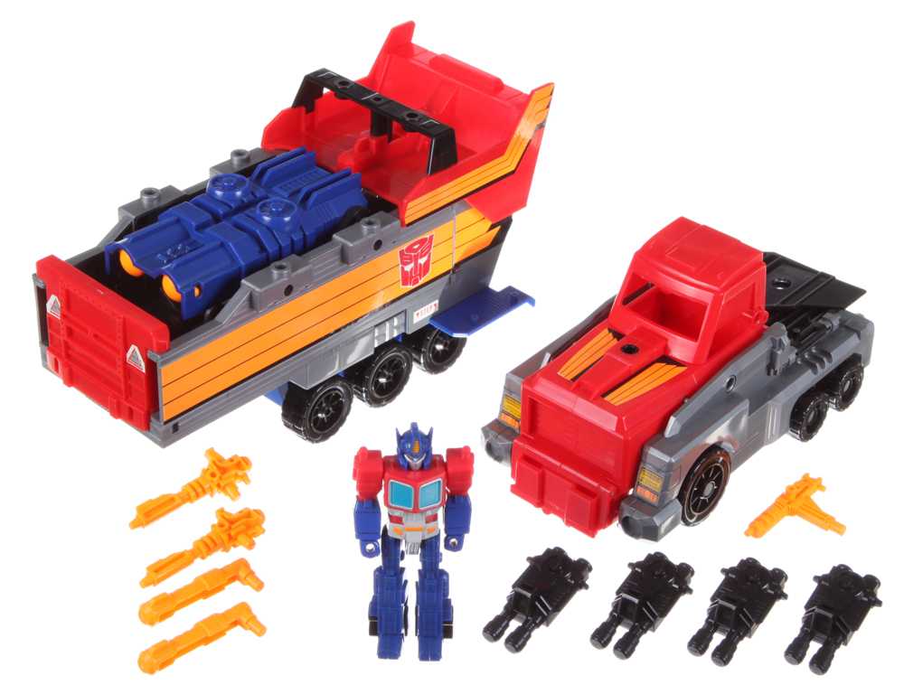 G1 Action Masters Optimus Prime - Hasbro (Transformers G1) action figure collectible - Main Image 2