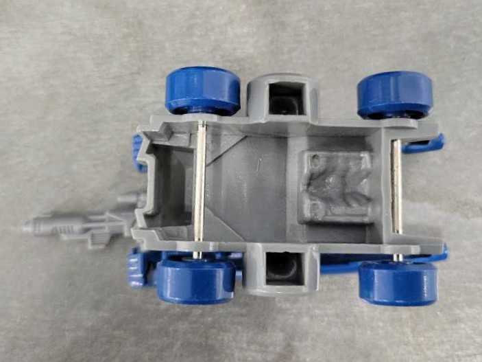 Gasket With Grommet Cog Fortress Maximus Cerebros And Spike Headmaster Base City - Hasbro (1987) action figure collectible - Main Image 4