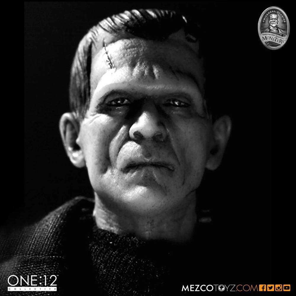Frankestein Mezco  action figure collectible - Main Image 2