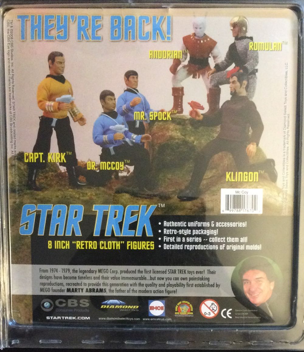 Dr. McCoy - Diamond Select (Star Trek Retro) (Star Trek TOS) action figure collectible [Barcode 699788176702] - Main Image 2