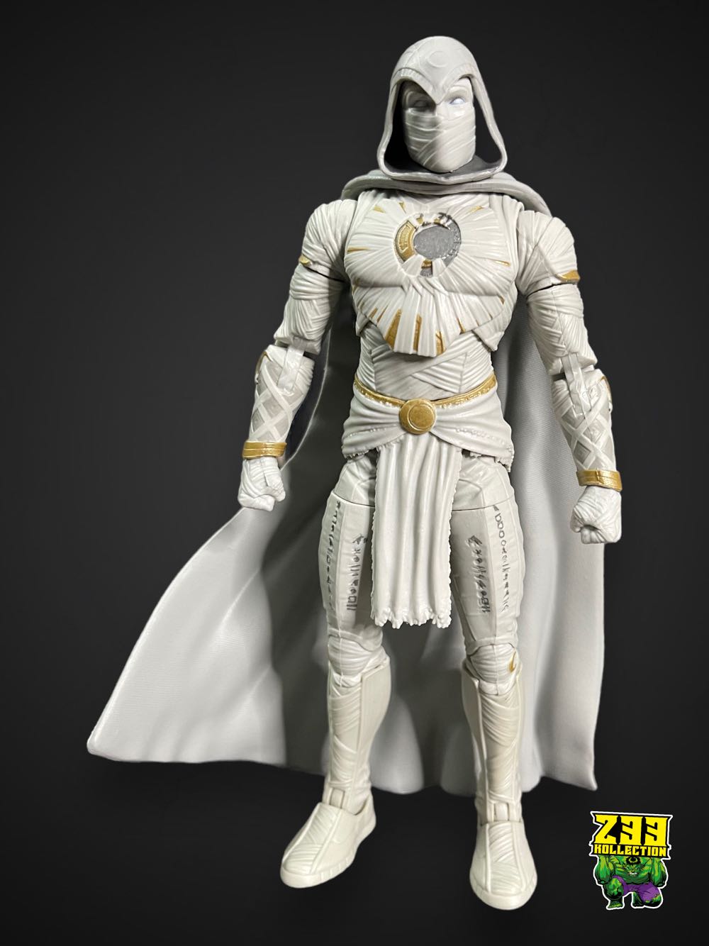 Marvel Legends (2011-????) (71x03) Moon Knight - Hasbro (Marvel Legends Infinite Ultron Series) action figure collectible - Main Image 2