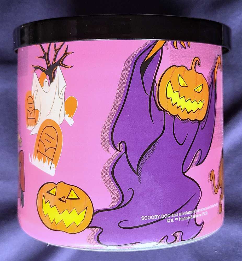CANDLE: Halloween Goose Creek Attack OF The Jack O Lantern (Scooby Doo) 2023 - Goose Creek Candle (Halloween Candles) action figure collectible [Barcode 814630022697] - Main Image 3