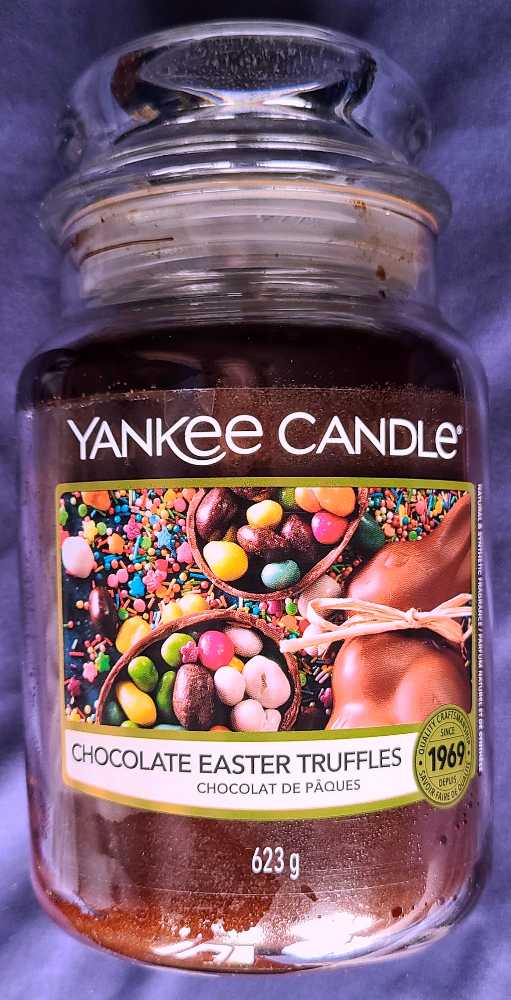 CANDLE: Easter Yankee Chocolate Easter Truffles 2021 UK - Yankee Candle (Easter Candles) action figure collectible [Barcode 5038581111667] - Main Image 1