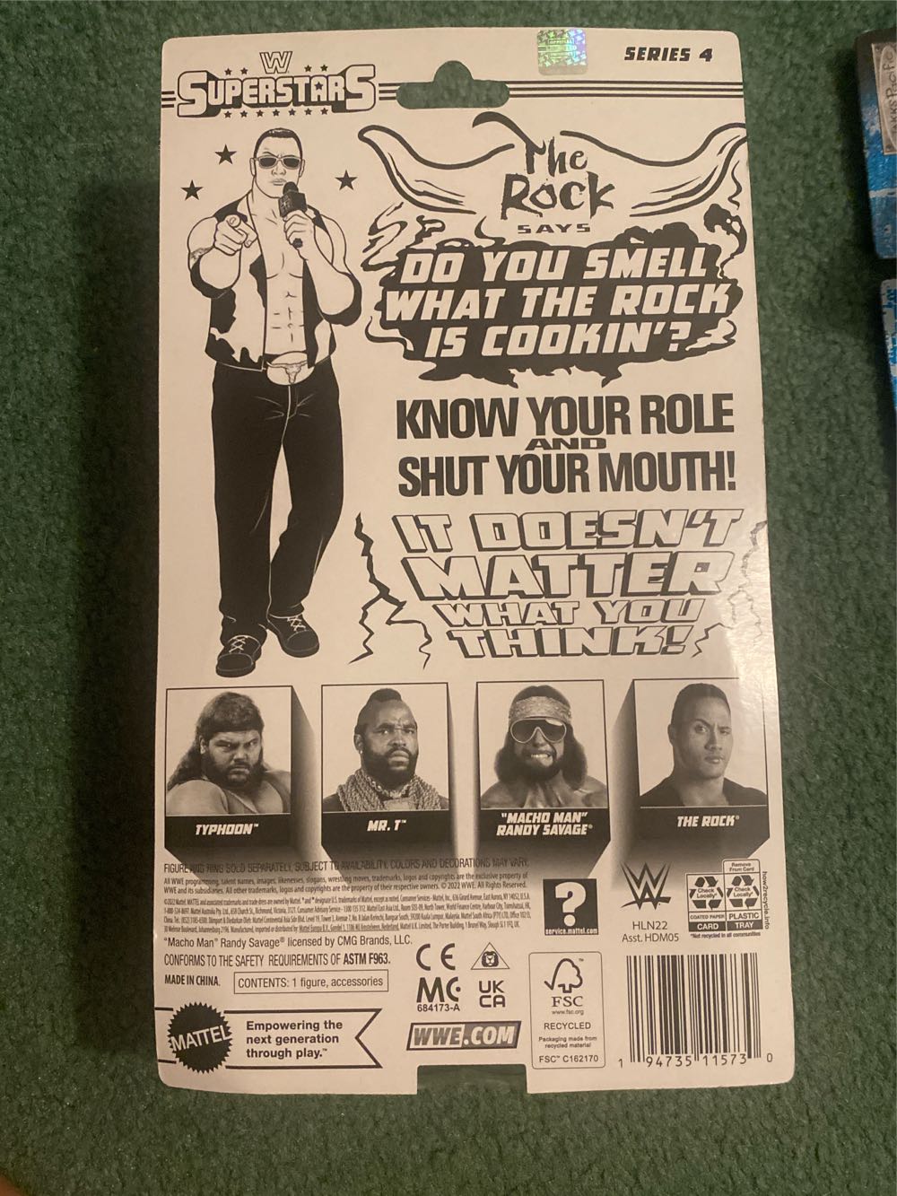 The Rock - Mattel (Superstar Series) action figure collectible [Barcode 194735115730] - Main Image 2