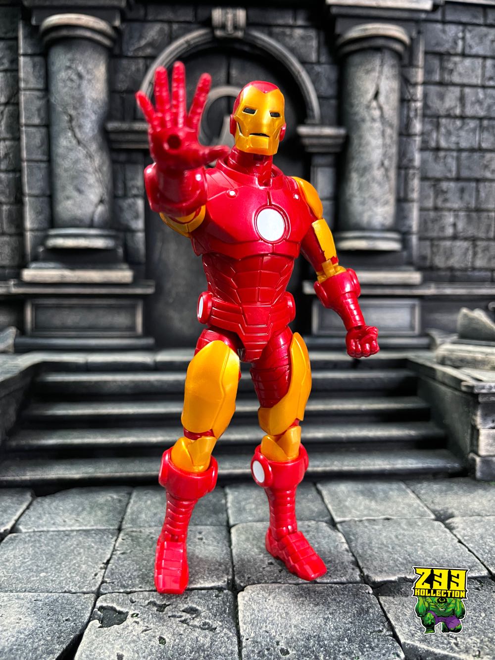 Marvel Legends (2011-????) (72x01) Iron Man - Hasbro (Marvel Legends The Controller Series) action figure collectible - Main Image 2
