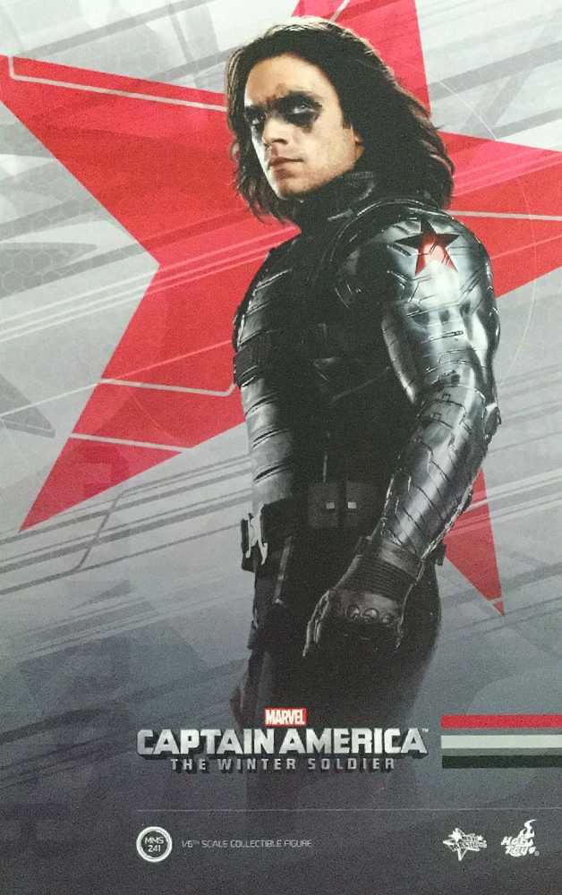 Captain America: The Winter Soldier - Hot Toys (Winter Soldier) action figure collectible - Main Image 1