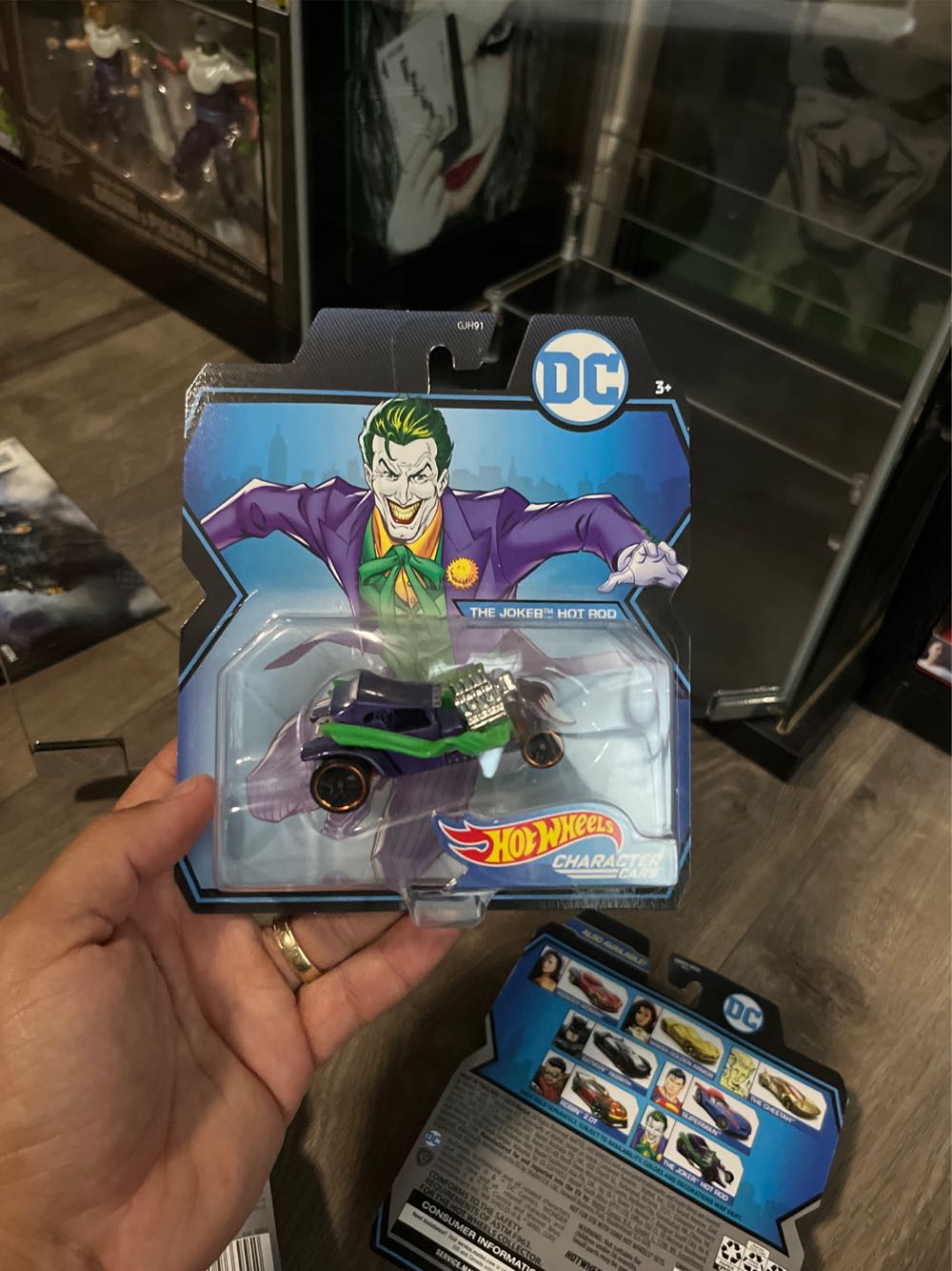 Hot Wheels Character Cars DC The Joker - Hot Wheels action figure collectible [Barcode 887961855234] - Main Image 1