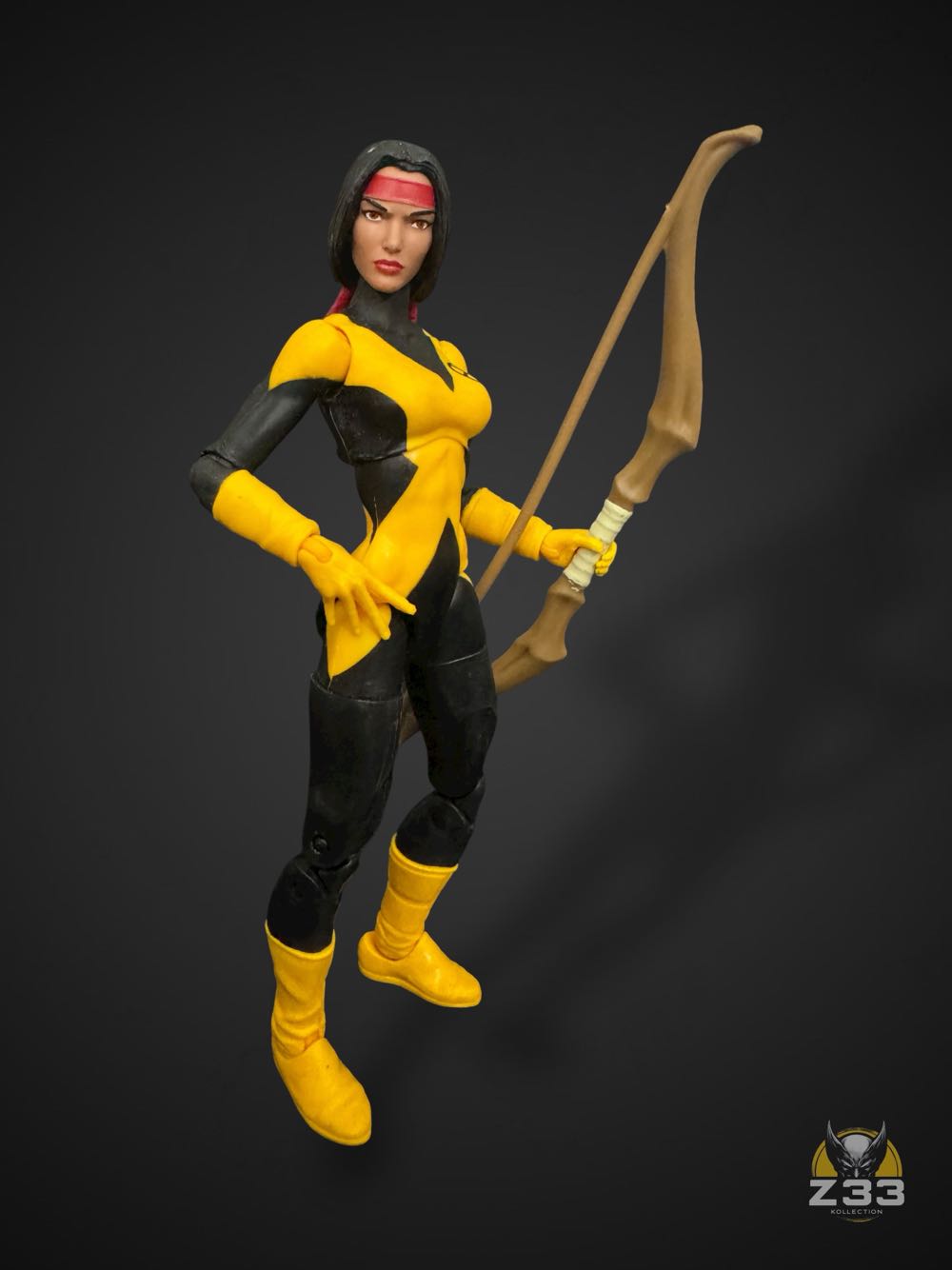 Marvel Legends (2011-????) (WEx16) Dani Moonstar - Hasbro (Marvel Legends Walgreens Exclusive) action figure collectible - Main Image 2