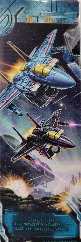 Thundercracker With Skywarp - Hasbro (Earthrise) action figure collectible - Main Image 2