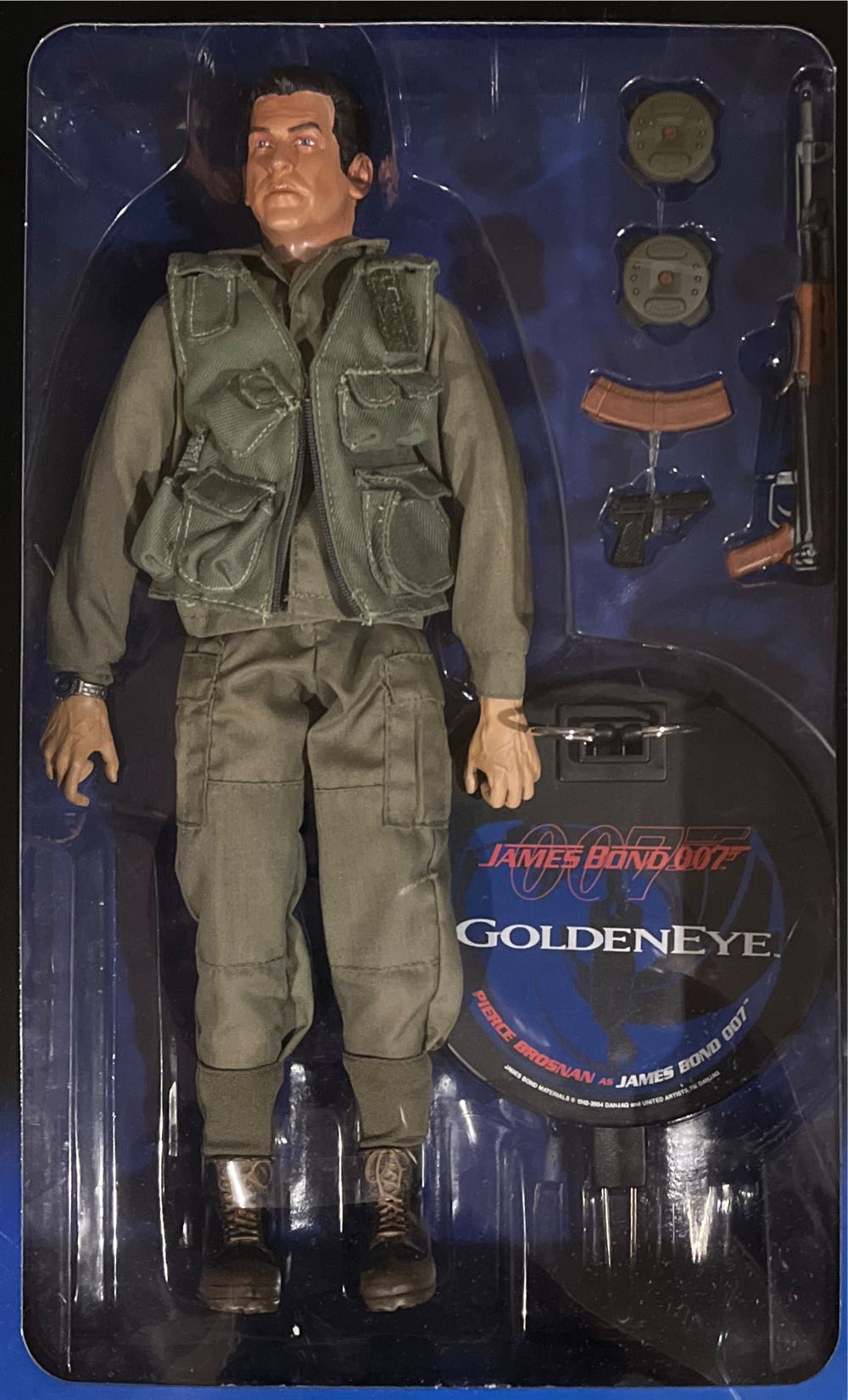 007 Sideshow James Bond ~ Pierce Brosnan ~ Goldeneye ~ 12” Figure~ Sealed 007  action figure collectible [Barcode 747720204027] - Main Image 2