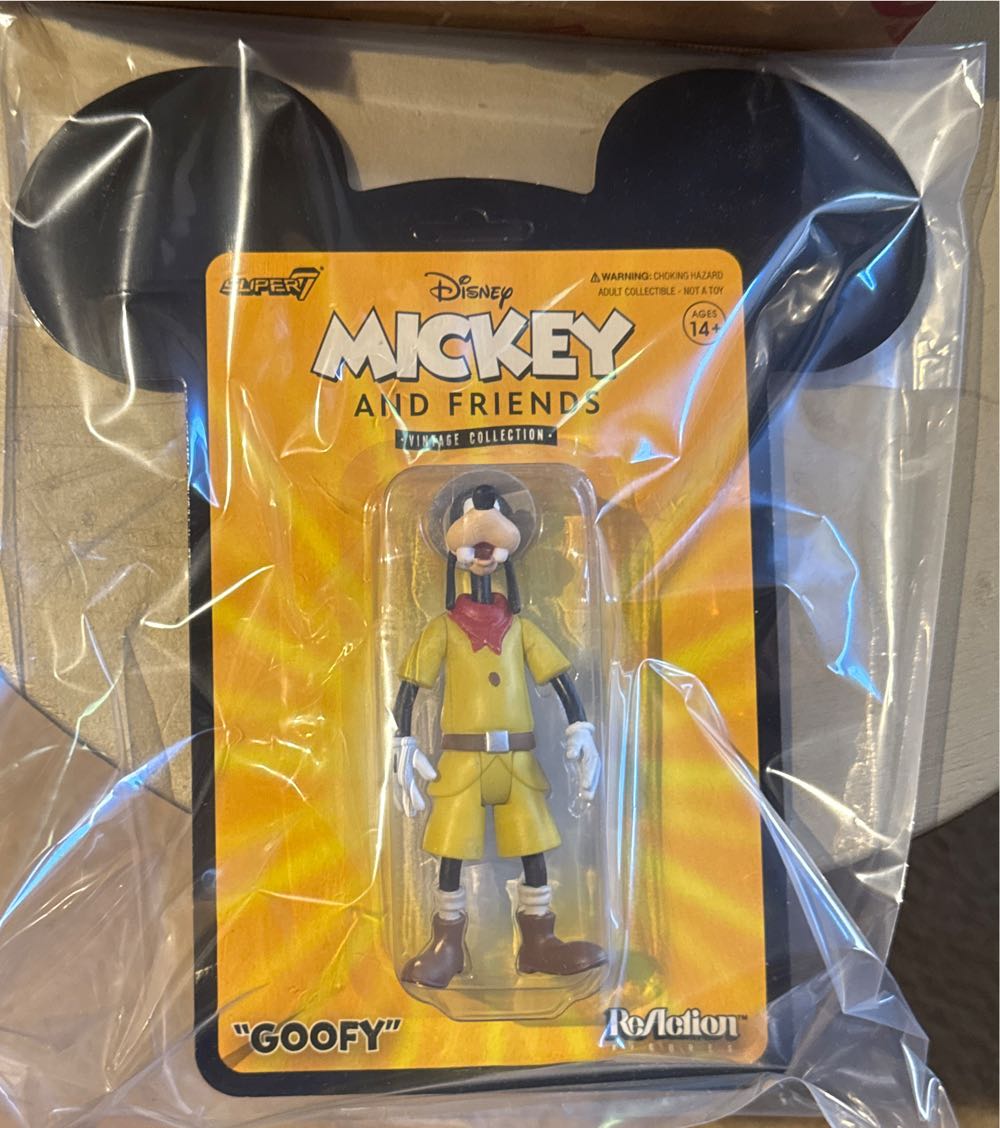 Super7 X Disney Mickey And Friends Vintage Collection Goofy (Jungle Expedition) Reaction Figure - Super7 (Disney) action figure collectible [Barcode 840049811492] - Main Image 2
