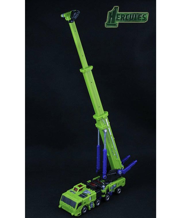 Transformers Doctor Crank (hook)  action figure collectible - Main Image 2