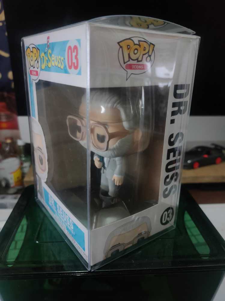 Dr. Seuss #03 - Funko (Funko Pop! Icons) action figure collectible [Barcode 889698372862] - Main Image 3
