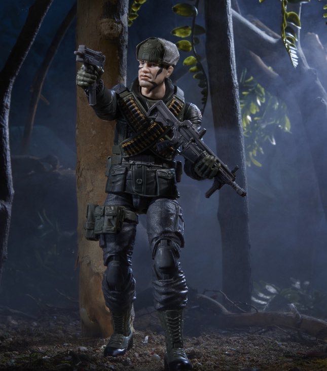 #77 David “Big Ben” Bennett - Hasbro (G.I. Joe) action figure collectible [Barcode 5010996116741] - Main Image 4