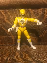 Bandai Yellow Ranger - Bandai action figure collectible - Main Image 1