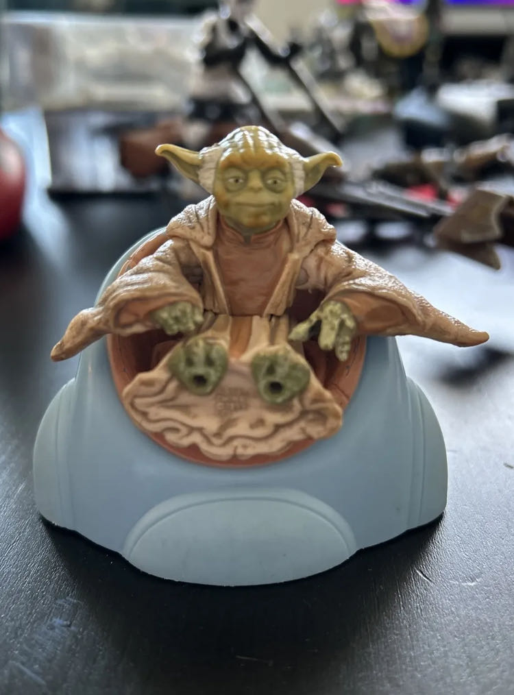 Yoda TPM - Basic - Hasbro (Star Wars Episode I: The Phantom Menace) action figure collectible - Main Image 3