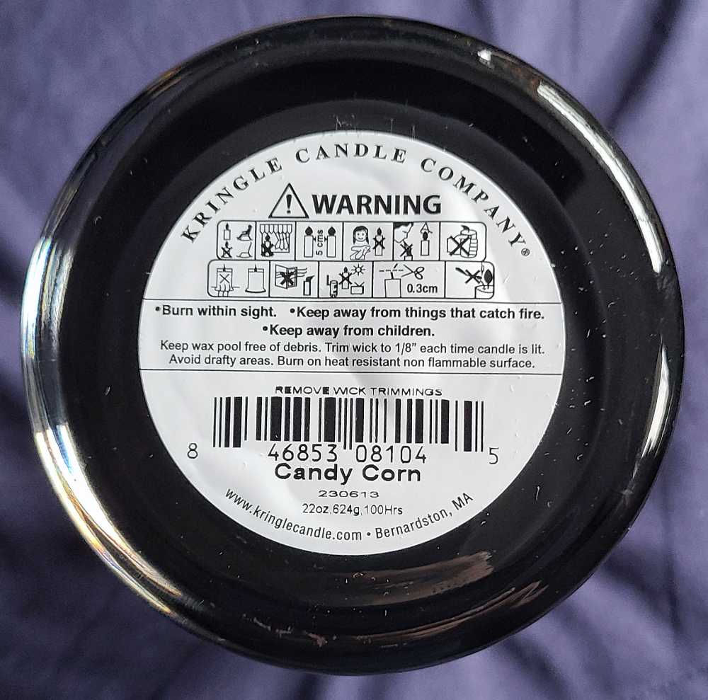 CANDLE: Halloween Kringle Candy Corn 2023 - Kringle Candle (Halloween Candles) action figure collectible - Main Image 2