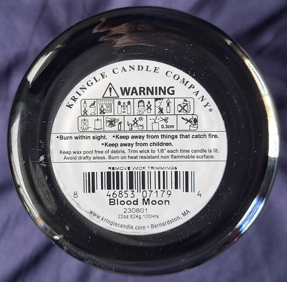 CANDLE: Halloween Kringle Blood Moon 2023 - Kringle Candle (Halloween Candles) action figure collectible - Main Image 2