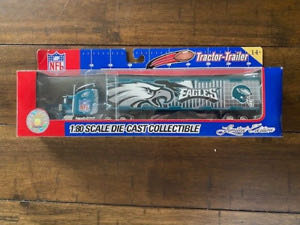 Diecast  1:80 Philadelphia Eagles Tractor Truck  action figure collectible [Barcode 642464072386] - Main Image 1