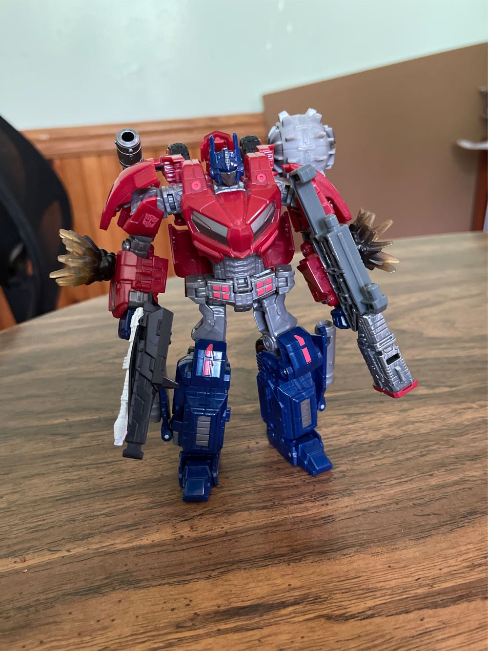 Optimus Prime (war For Cybertron)  action figure collectible - Main Image 1