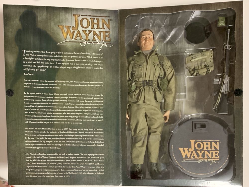 John Wayne Green Beret Sideshow Collectibles 12” Action Figure As An Army Special Forces Colonel - Sideshow Toy action figure collectible [Barcode 747720208773] - Main Image 2