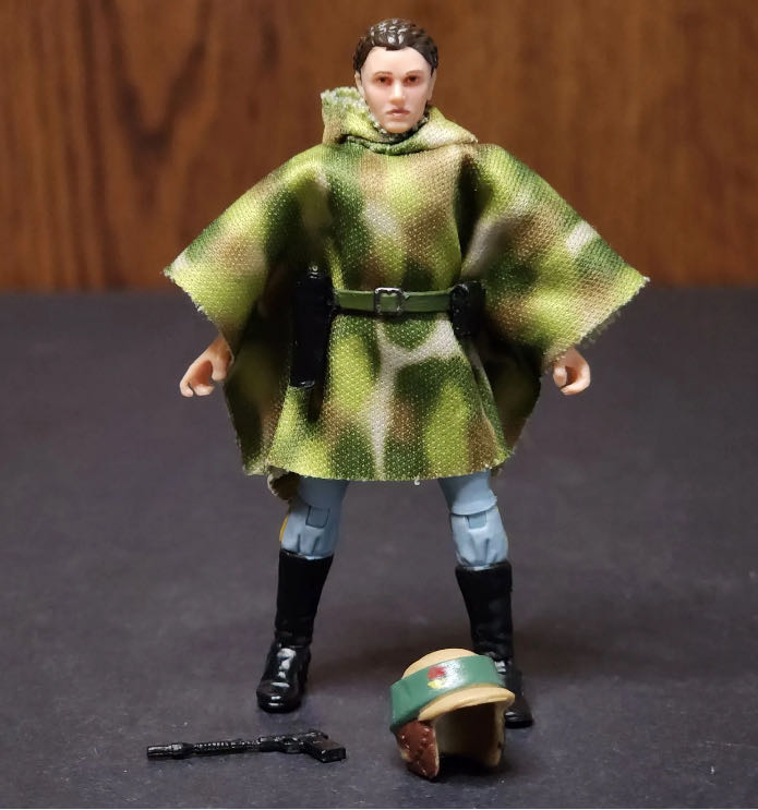 Princess Leia (Endor) VC191 - Hasbro (Star Wars Episode VI: Return of the Jedi) action figure collectible - Main Image 4