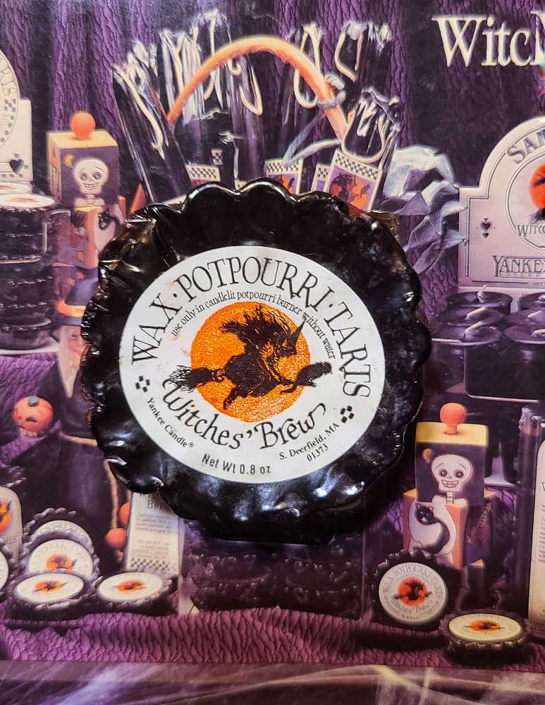 Super Action Statue: Funny Valentine