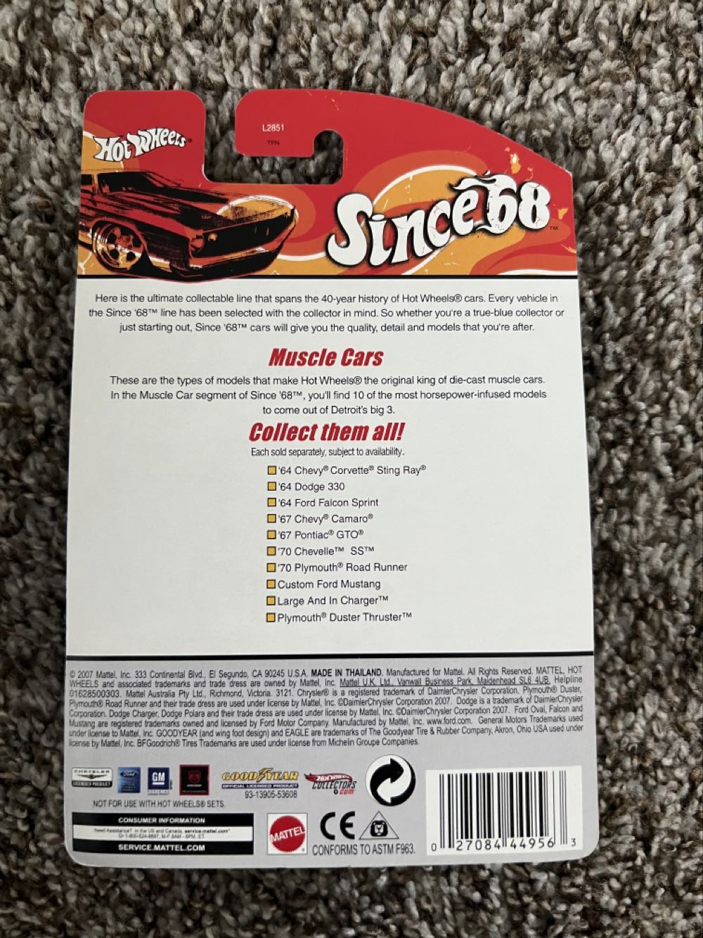 Corvette ‘64 Stingray - Mattel (Hotwheels Since 68 Muscle Cars) action figure collectible - Main Image 2