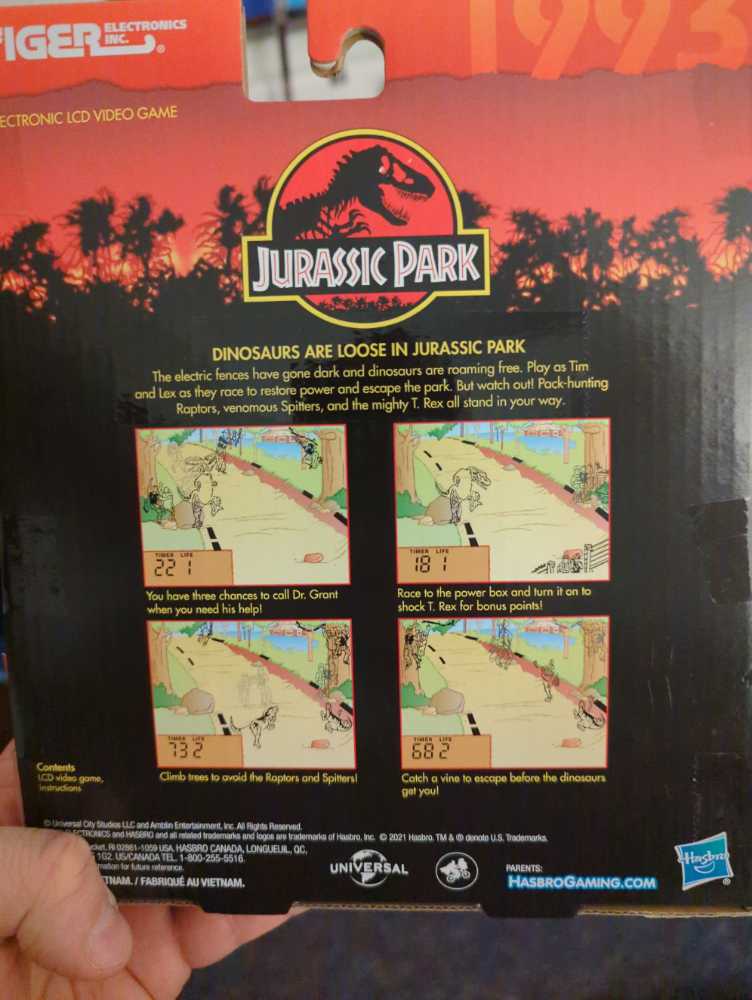 Tiger Electronics - Jurassic Park (2021 Rerelease)  - Tiger Electronics (Video Games) action figure collectible [Barcode 195166127965] - Main Image 3