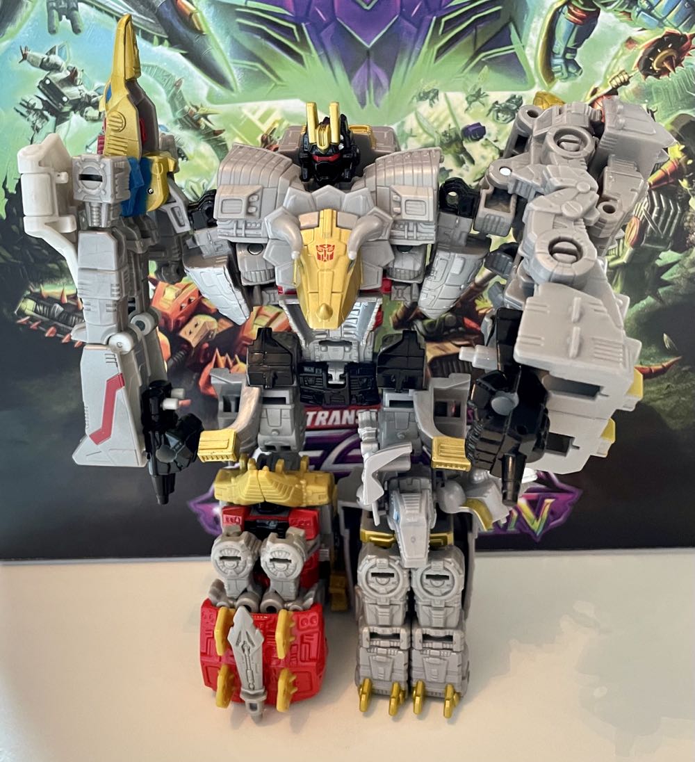 Dinobot Core Snarl Transformers Legacy Evolution Generations - Hasbro (Transformers Legacy) action figure collectible [Barcode 5010996120625] - Main Image 3