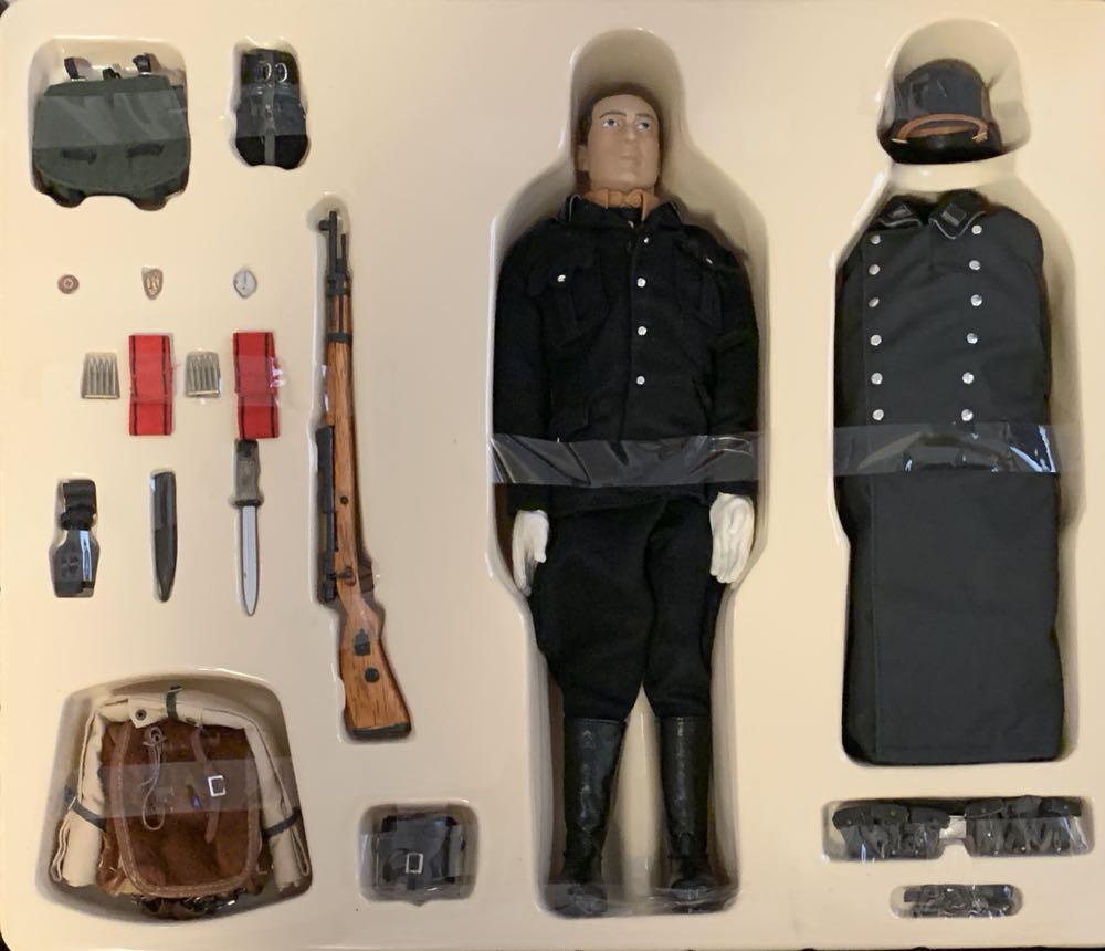 ITPT WWII SS TOTENKOPF - In The Past Toys action figure collectible - Main Image 3