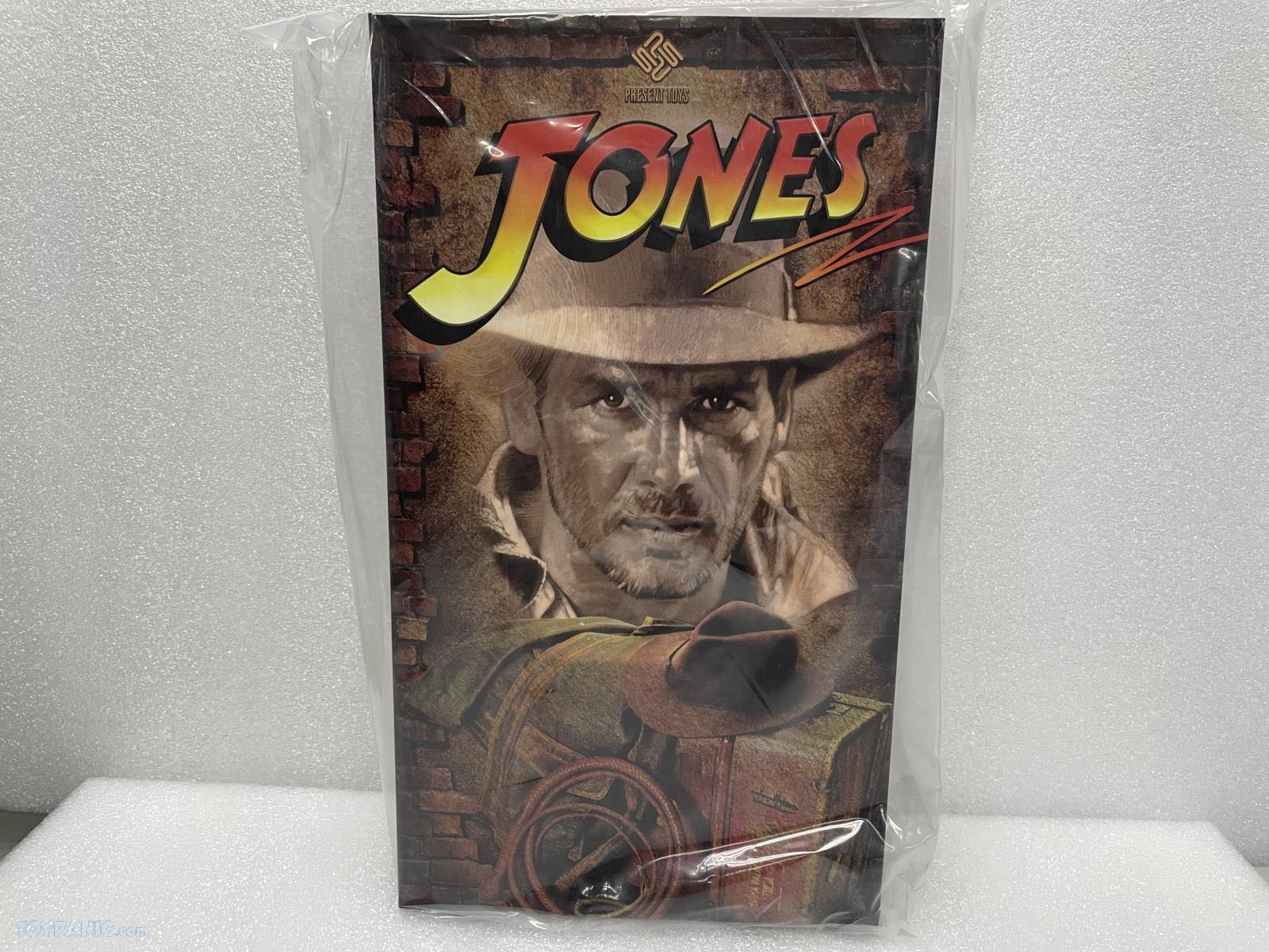 Raider Jones - Present Toys (Indiana Jones) action figure collectible - Main Image 9