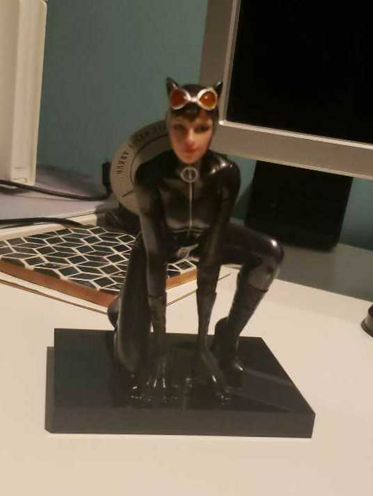 Catwoman Kotobukiya Artfx+  (Gotham City Sirens) action figure collectible - Main Image 2
