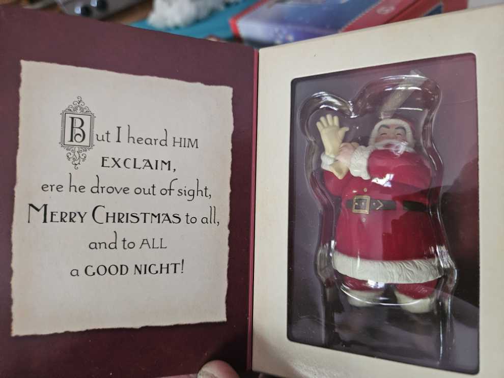 Twas The Night Before Christmas: Santa Claus Hallmark Keepsake Ornament Qrp4495 - Hallmark Keepsake Ornaments (Santa Clause) action figure collectible [Barcode 015012656763] - Main Image 4