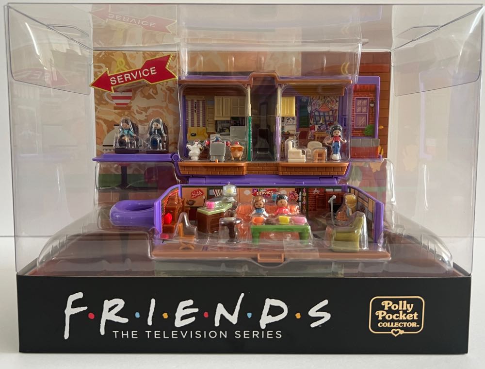 Polly Pocket Playset Friends Compact With 6 Dolls And 9 Accessories  action figure collectible [Barcode 194735108596] - Main Image 2