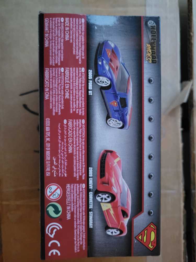 Jada Die-Cast Superman 2005 Ford GT   action figure collectible [Barcode 801310240786] - Main Image 4