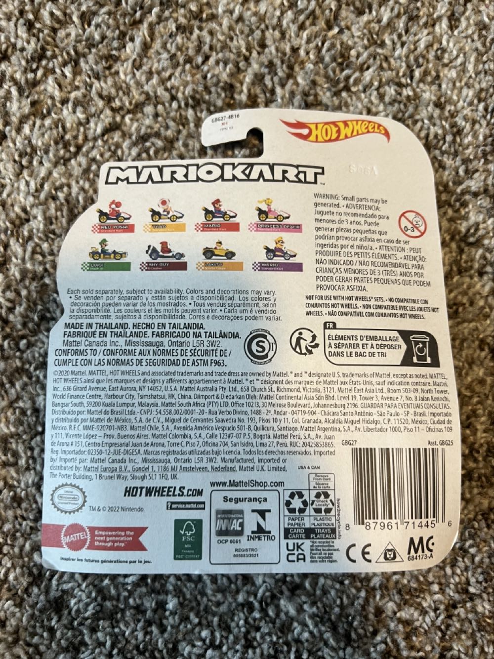 Mario Kart HW: Luigi - Mattel (Hotwheels Mario Kart) action figure collectible - Main Image 2