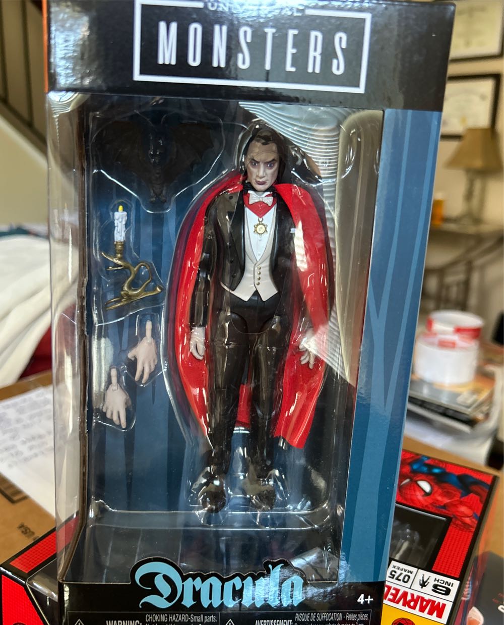Universal Monsters: Universal Monsters Dracula Jada Toys  action figure collectible [Barcode 4006333075933] - Main Image 2