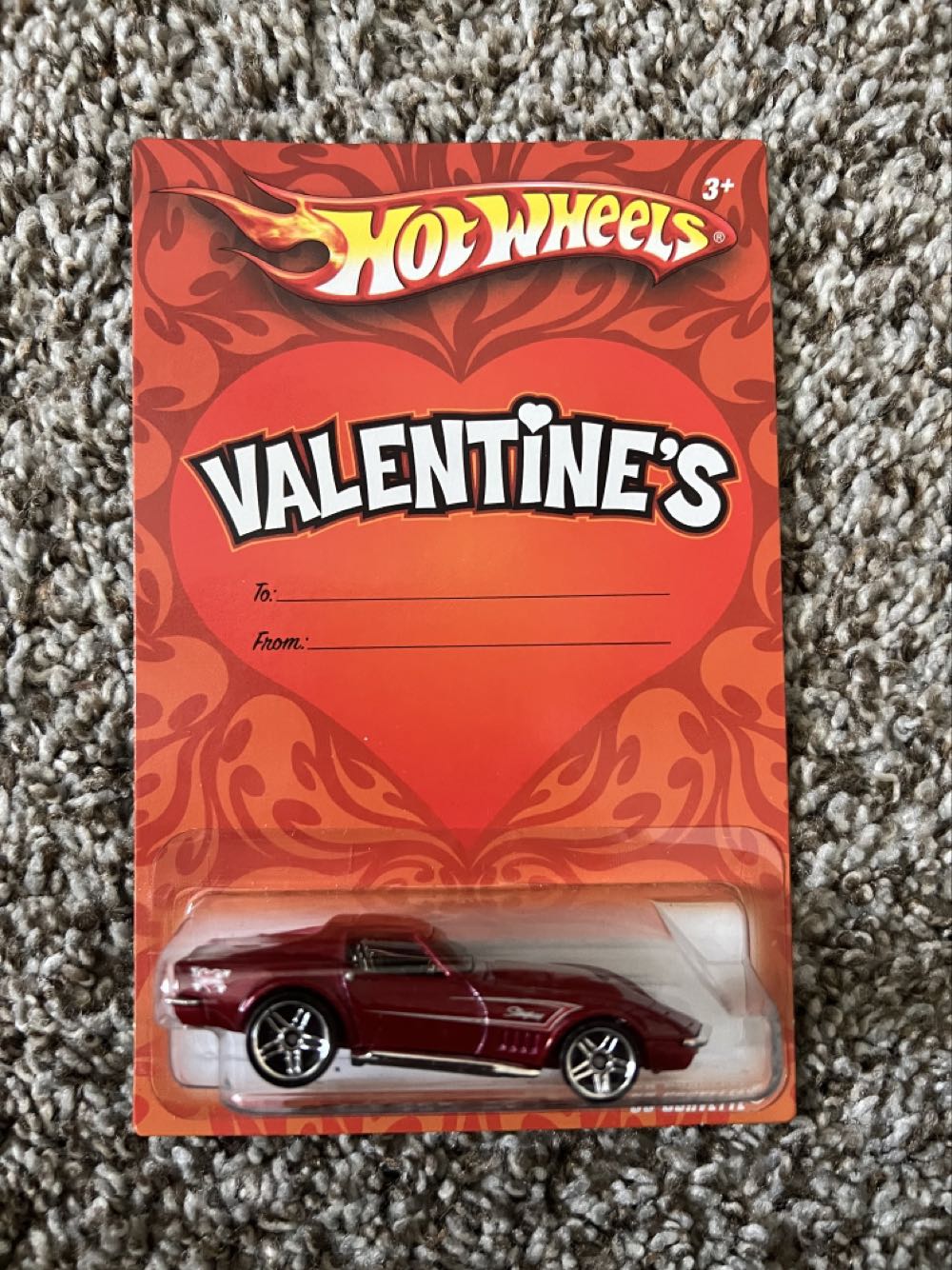 Corvette ‘69 - Mattel (Hotwheels Valentine’s 2009) action figure collectible - Main Image 1