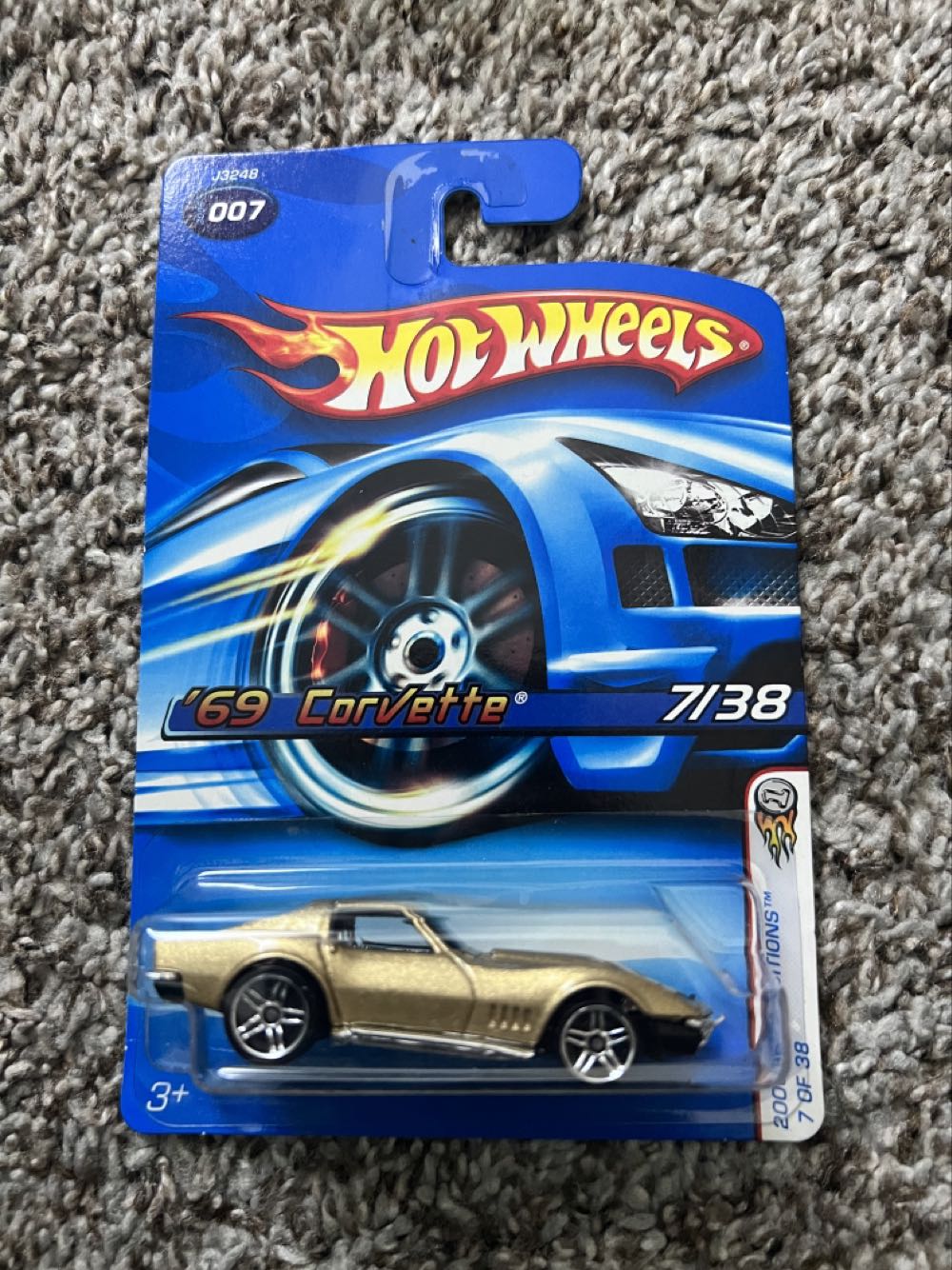 Corvette ‘69 (#007) - Mattel (Hotwheels 2006 First Editions) action figure collectible - Main Image 1