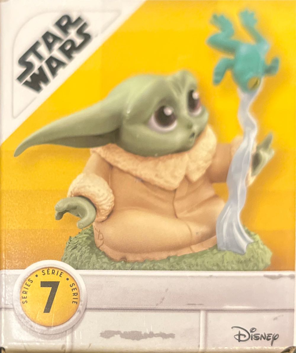 Grogu (Floating Frog) - Disney / Hasbro (Bounty Collection 2” 2020- Now: Series 7) action figure collectible [Barcode 5010996136862] - Main Image 2