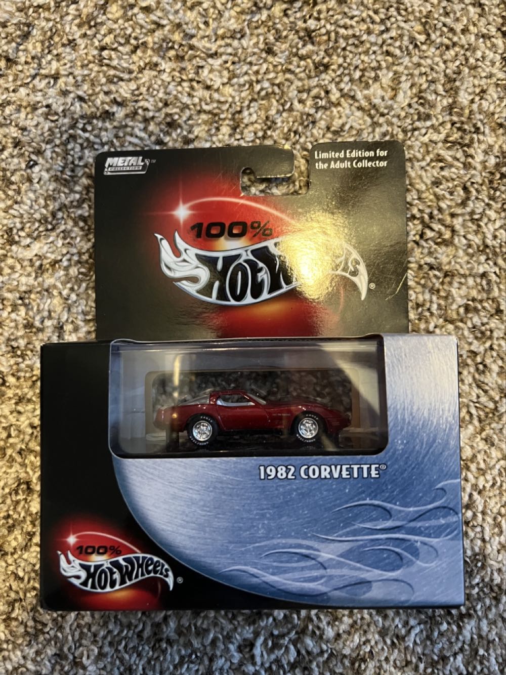 Corvette 1982 - Mattel (Hotwheels 100%) action figure collectible - Main Image 1