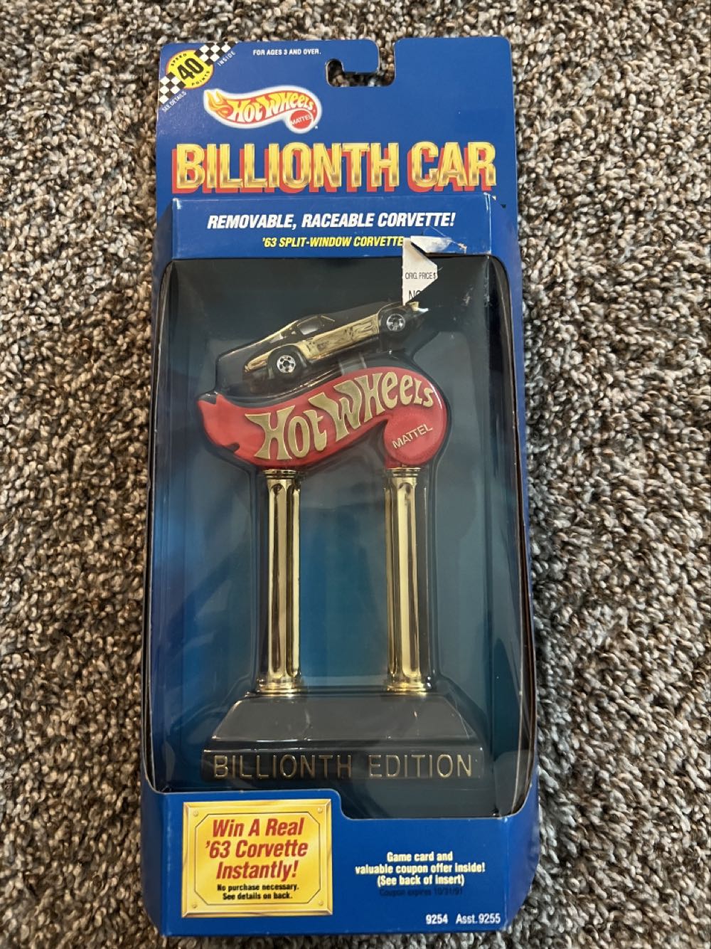 Corvette ‘63 Split-Window - Mattel (Hotwheels Billionth Car Collection) action figure collectible - Main Image 1