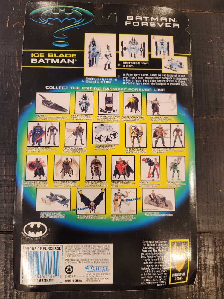 Batman Forever - Ice Blade Batman - Kenner (Batman Forever (1995)) action figure collectible [Barcode 076281641645] - Main Image 2