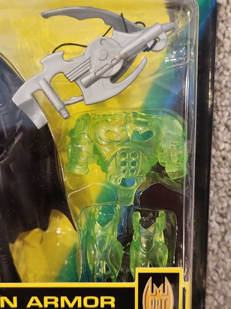Batman (Neon Armor) - Kenner (Batman: Batman Forever) action figure collectible [Barcode 076281641881] - Main Image 4