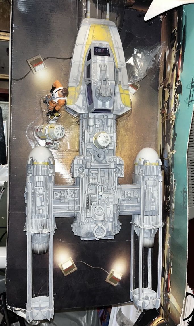 Y-Wing Fighter TAC - Vehicles (TRU Exclusive) - Hasbro (Star Wars Episode IV: A New Hope) action figure collectible - Main Image 2