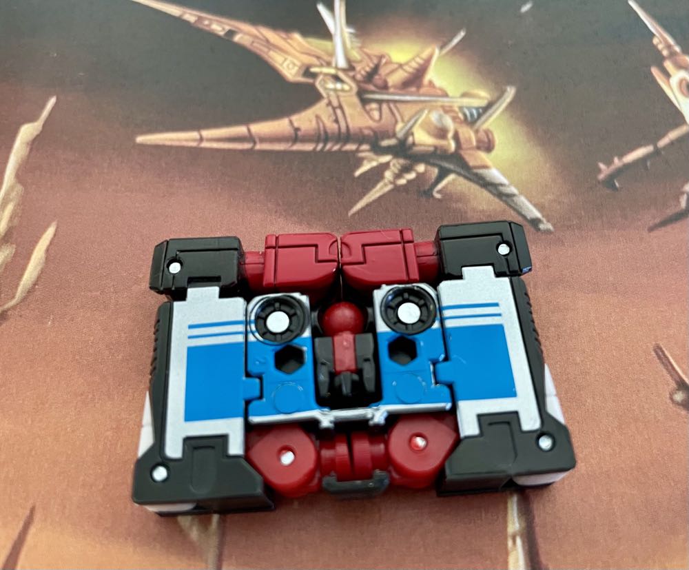 Transformers SS - Frenzy (Red) - Hasbro (Transformers Studio Series) action figure collectible [Barcode 5010996145727] - Main Image 2