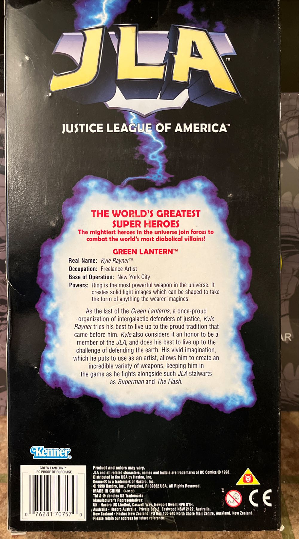 JLA:  Green Lantern 12” - Kenner/ Hasbro (Justice League America) action figure collectible [Barcode 076281707570] - Main Image 2