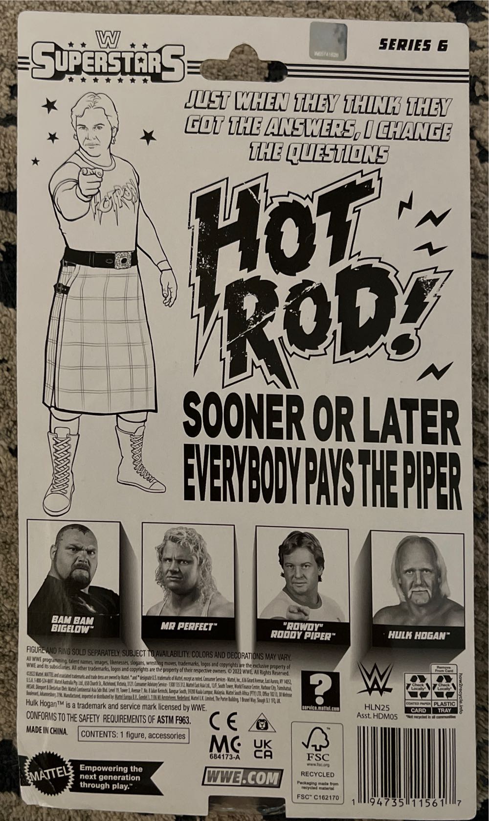 Rowdy Roddy Piper Superstars - Mattel (WWE) action figure collectible [Barcode 194735115617] - Main Image 2