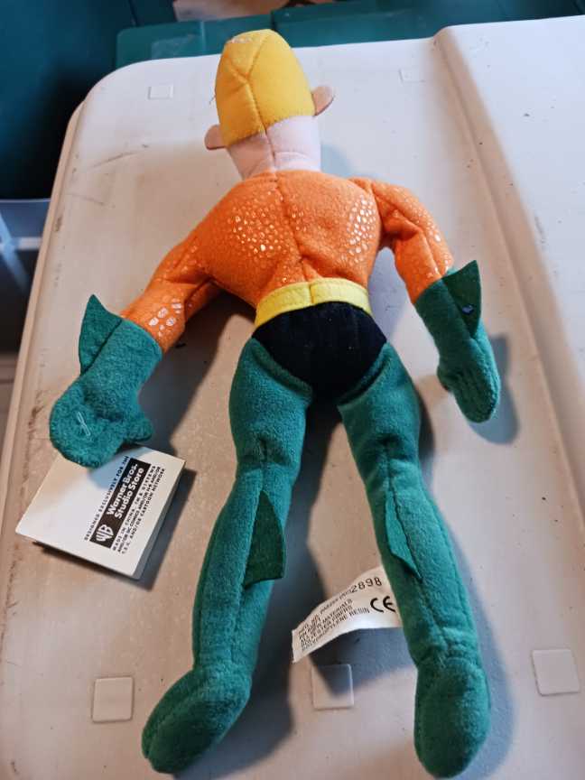 Aquaman Plushie - Warner Bros. Studio Store action figure collectible [Barcode 454070142007] - Main Image 2
